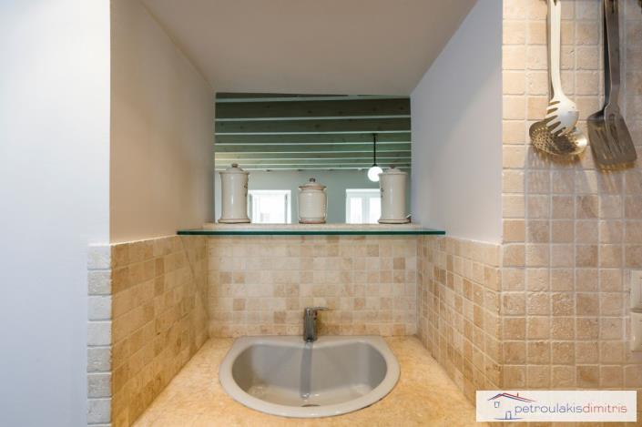 Image No.25-2 Bed Maisonette for sale