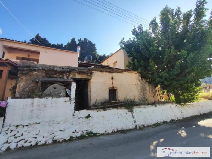 Image No.11-1 Bed Village House for sale