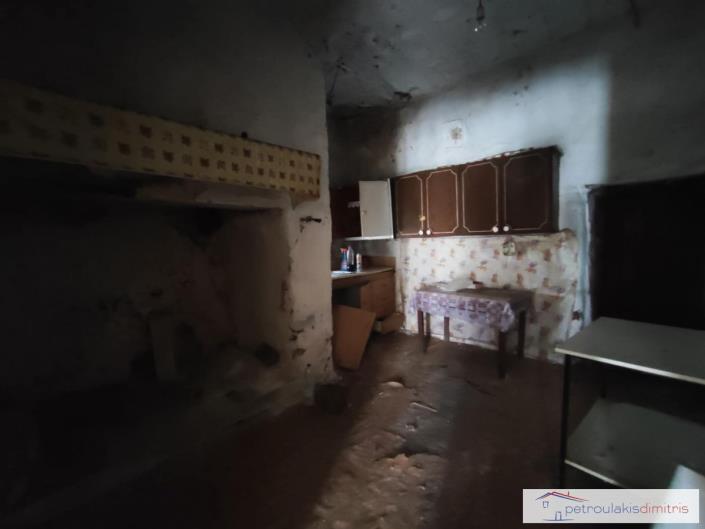 Image No.13-1 Bed Village House for sale