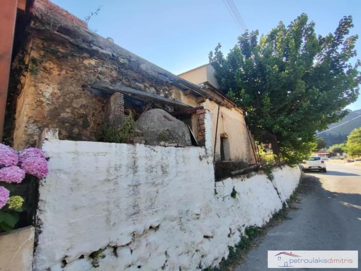 Image No.5-1 Bed Village House for sale