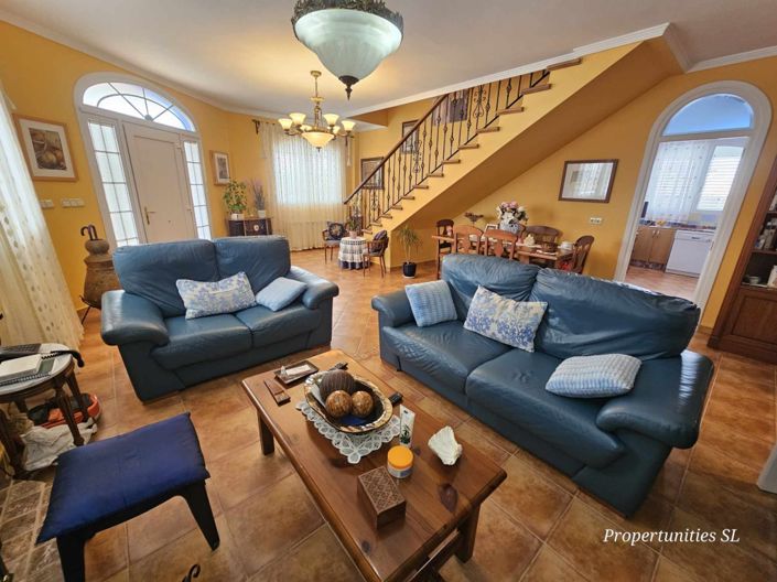 Image No.20-5 Bed Villa / Detached for sale