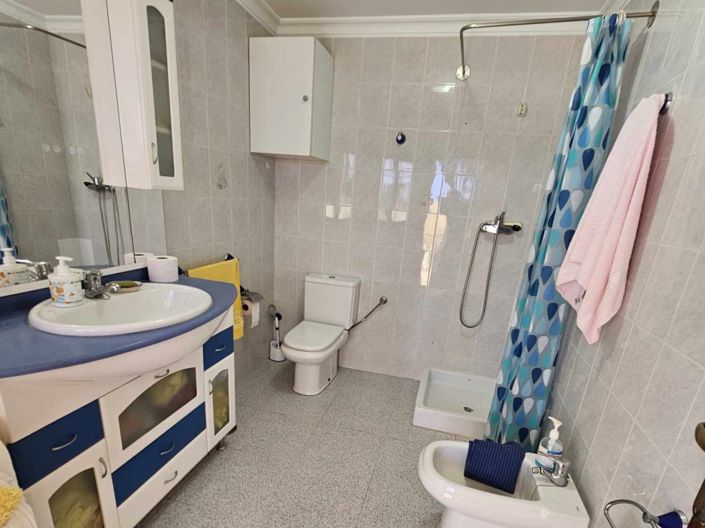 Image No.7-5 Bed Villa / Detached for sale