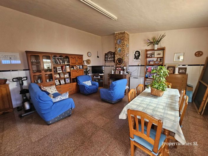 Image No.9-5 Bed Villa / Detached for sale