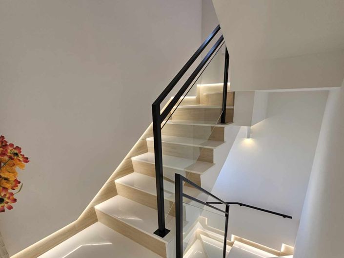 Image No.51-4 Bed Property for sale