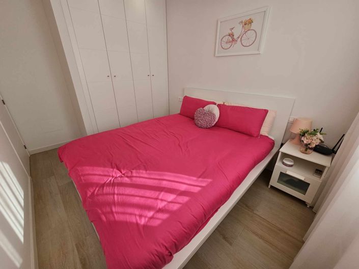 Image No.56-4 Bed Property for sale