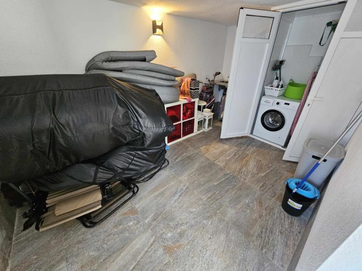 Image No.62-4 Bed Property for sale