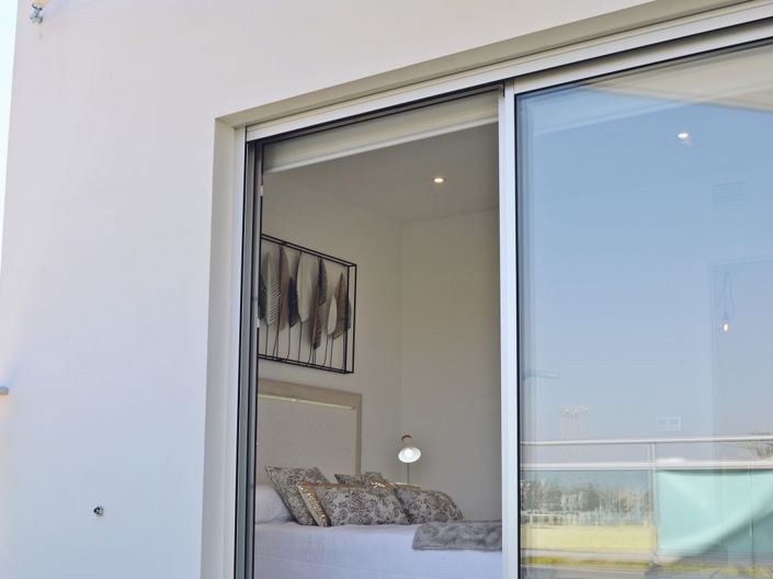 Image No.17-3 Bed Property for sale