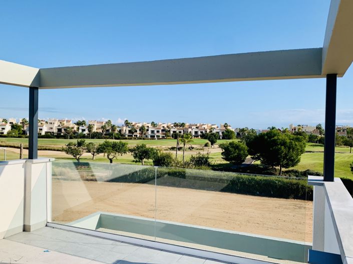 Image No.27-3 Bed Property for sale