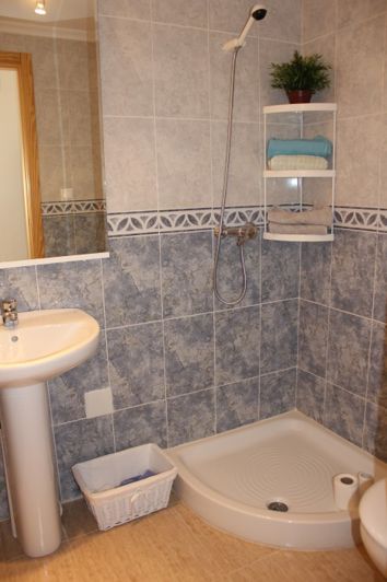 Image No.11-2 Bed Property for sale