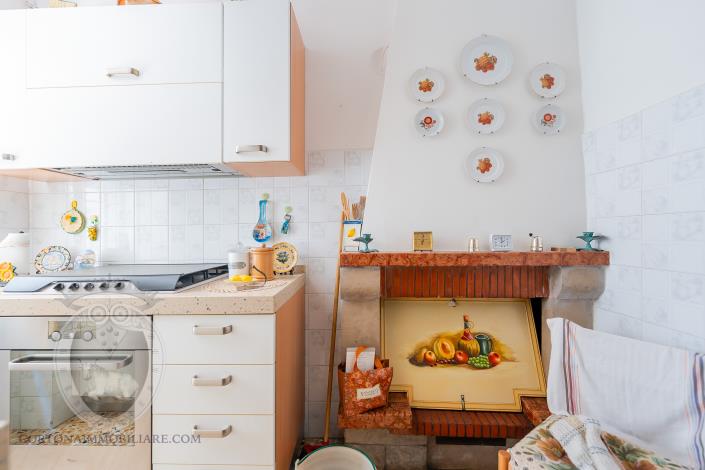 Image No.12-3 Bed Townhouse for sale