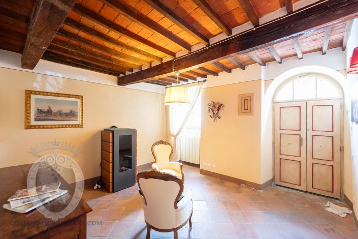 Image No.4-4 Bed Townhouse for sale