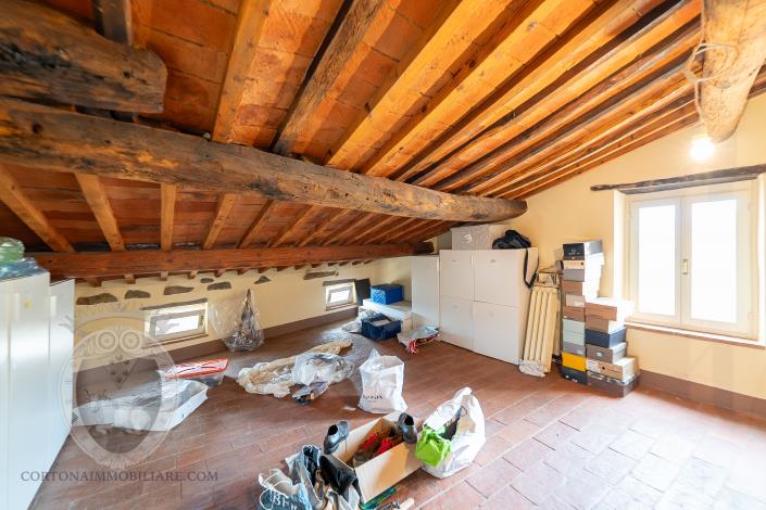 Image No.32-4 Bed Townhouse for sale