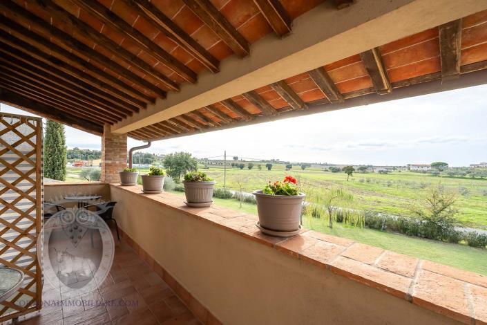 Image No.28-7 Bed Farmhouse for sale