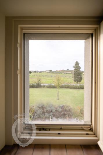 Image No.34-7 Bed Farmhouse for sale