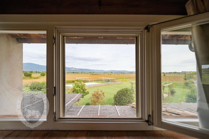 Image No.41-7 Bed Farmhouse for sale