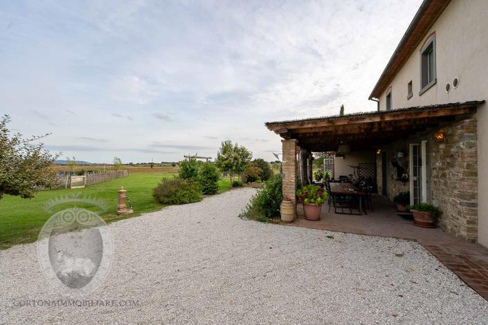 Image No.45-7 Bed Farmhouse for sale