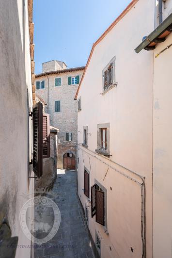 Image No.10-1 Bed Apartment for sale