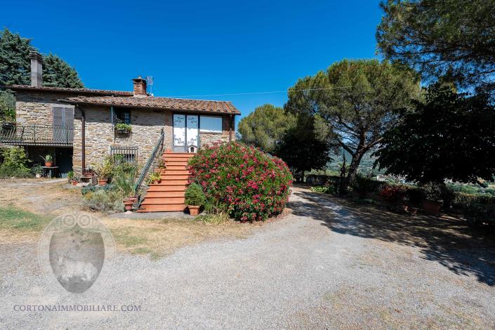 Image No.5-4 Bed Farmhouse for sale