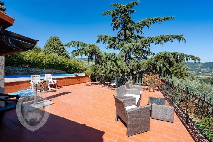 Image No.36-4 Bed Farmhouse for sale