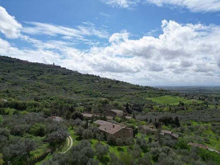 Image No.34-8 Bed Farmhouse for sale