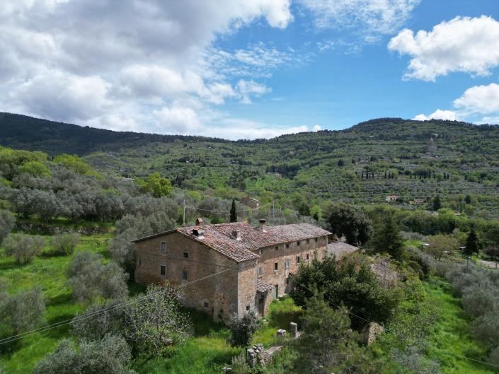 Image No.36-8 Bed Farmhouse for sale