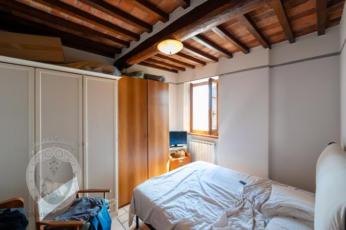 Image No.23-4 Bed Townhouse for sale