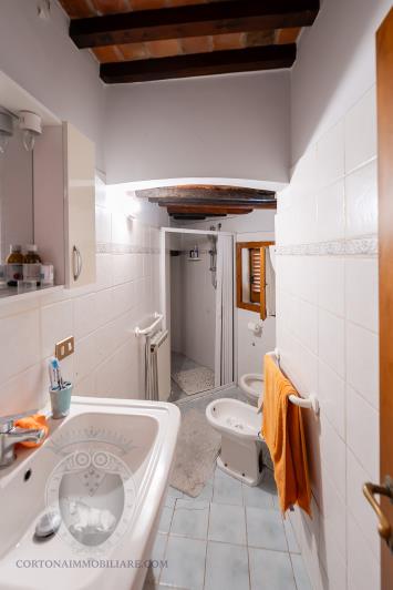 Image No.26-4 Bed Townhouse for sale