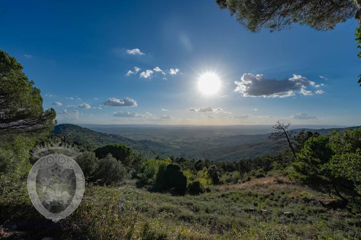 Image No.15-3 Bed Farmhouse for sale