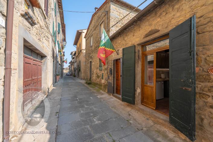 Image No.9-3 Bed Townhouse for sale