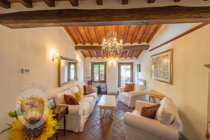 Image No.16-3 Bed Townhouse for sale