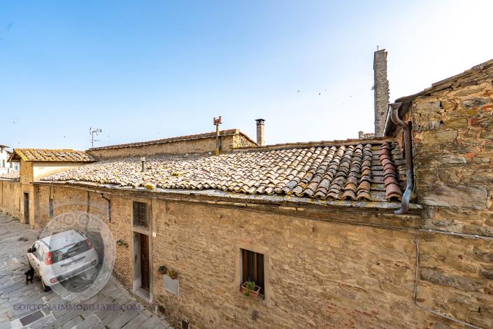 Image No.36-3 Bed Townhouse for sale