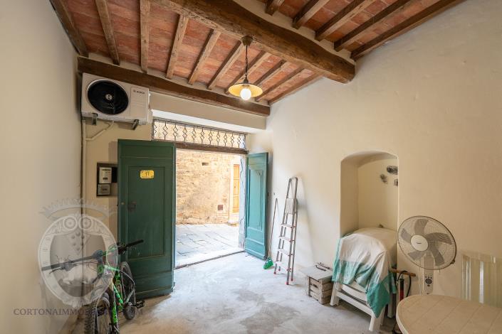 Image No.39-3 Bed Townhouse for sale