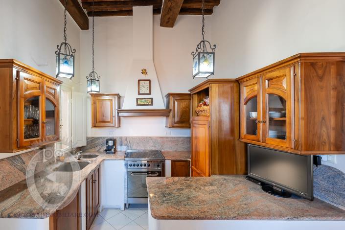 Image No.17-3 Bed Apartment for sale