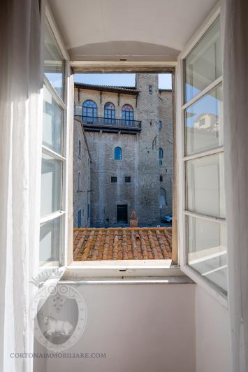 Image No.28-3 Bed Apartment for sale