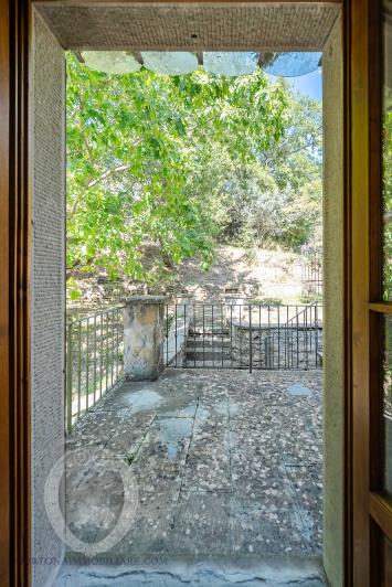 Image No.32-4 Bed Farmhouse for sale