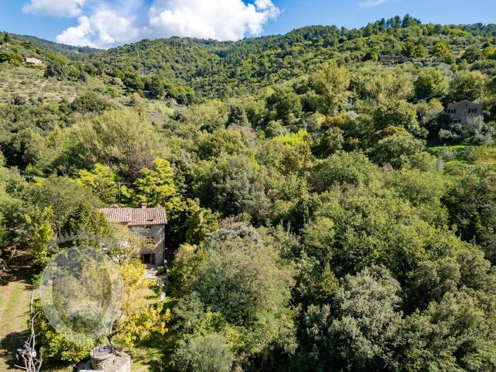 Image No.57-4 Bed Farmhouse for sale