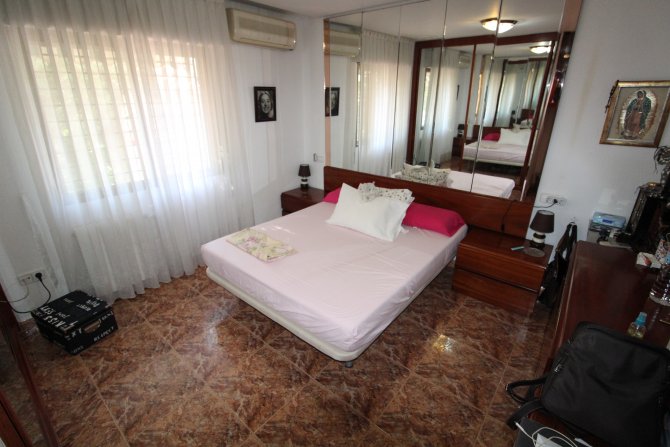 Image No.32-6 Bed Villa for sale