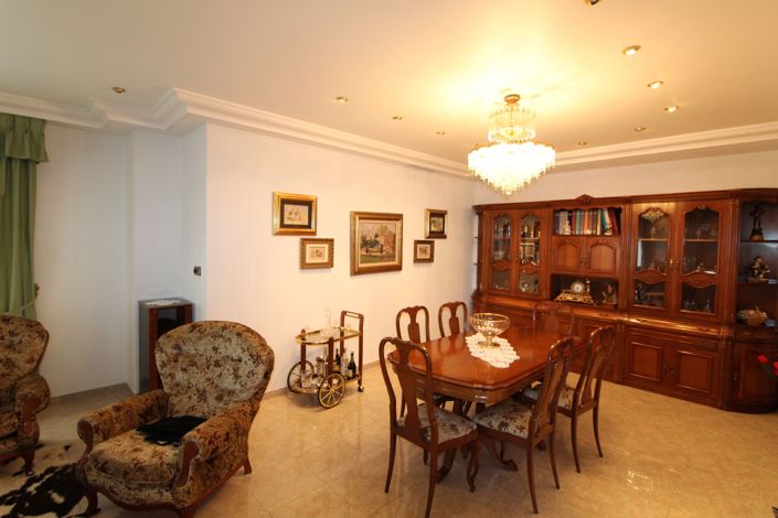 Image No.8-7 Bed Finca for sale