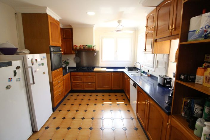 Image No.12-6 Bed Villa for sale