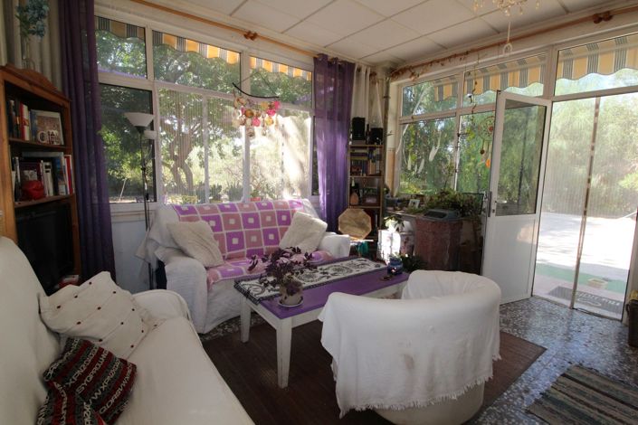 Image No.4-2 Bed Villa for sale