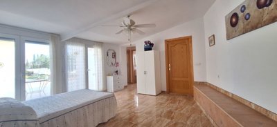 12737chaletforsale29092513110420250425173949