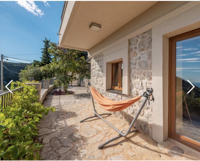 Image No.10-7 Bed Villa / Detached for sale