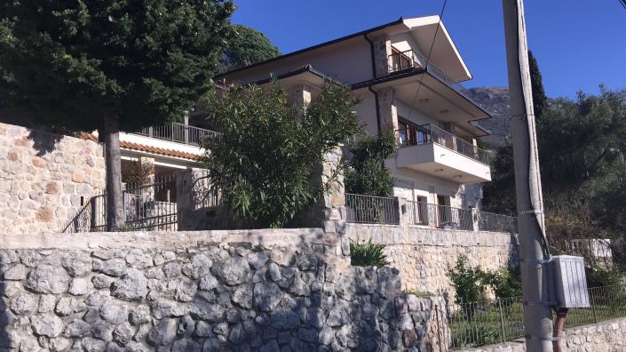 Image No.47-7 Bed Villa / Detached for sale