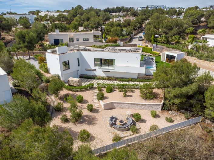 Image No.3-4 Bed Villa for sale