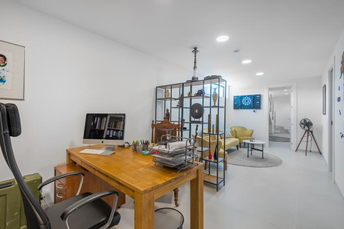 Image No.39-4 Bed Villa for sale