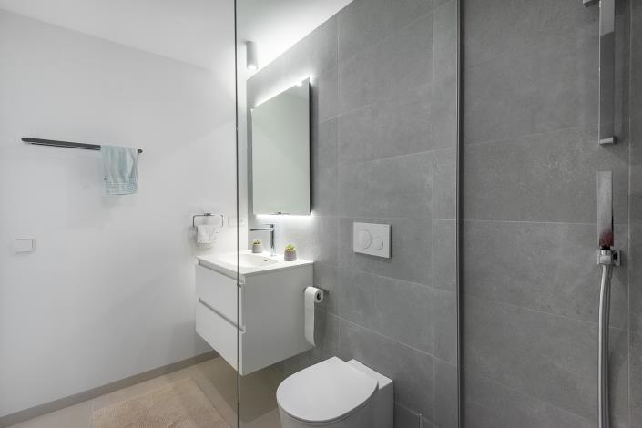 Image No.42-4 Bed Villa for sale