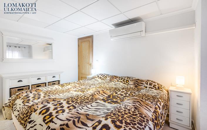 Image No.42-5 Bed House/Villa for sale