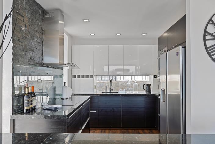 Image No.10-6 Bed House/Villa for sale