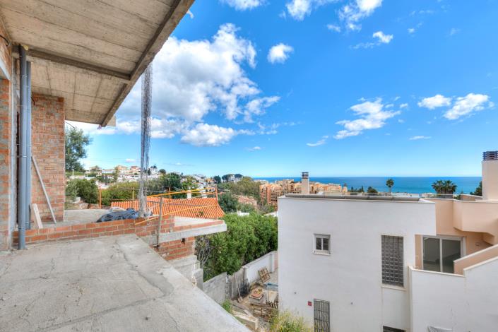 Image No.16-3 Bed Semi-Detached for sale