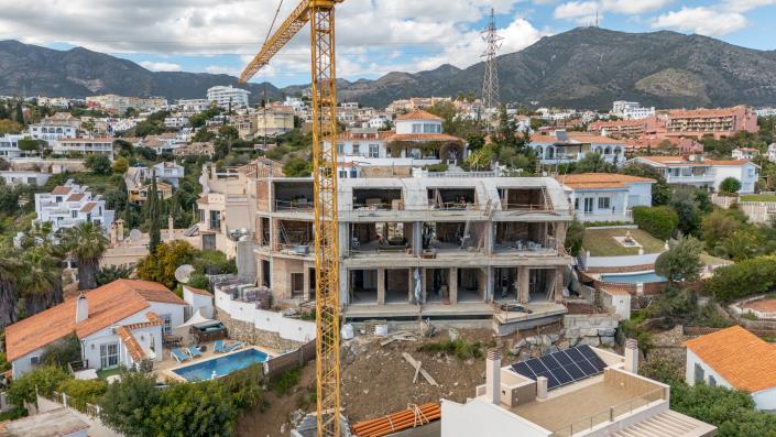 Image No.24-3 Bed Semi-Detached for sale